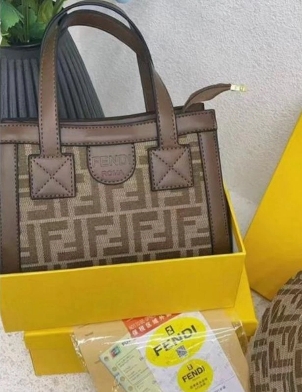 Fendi Roma Purse