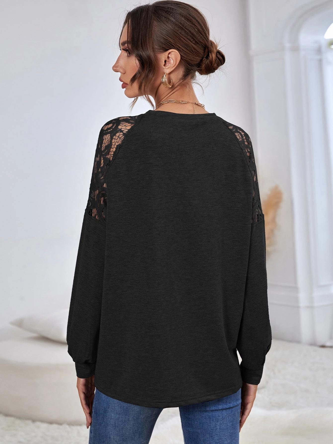 KittenAlarm - Contrast Lace Leg-of-mutton Sleeve Top
