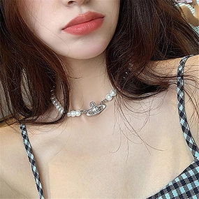 KittenAlarm - Deonne Saturn Pearl Necklace