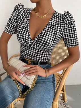 KittenAlarm - Houndstooth Print Puff Sleeve Bustier Top