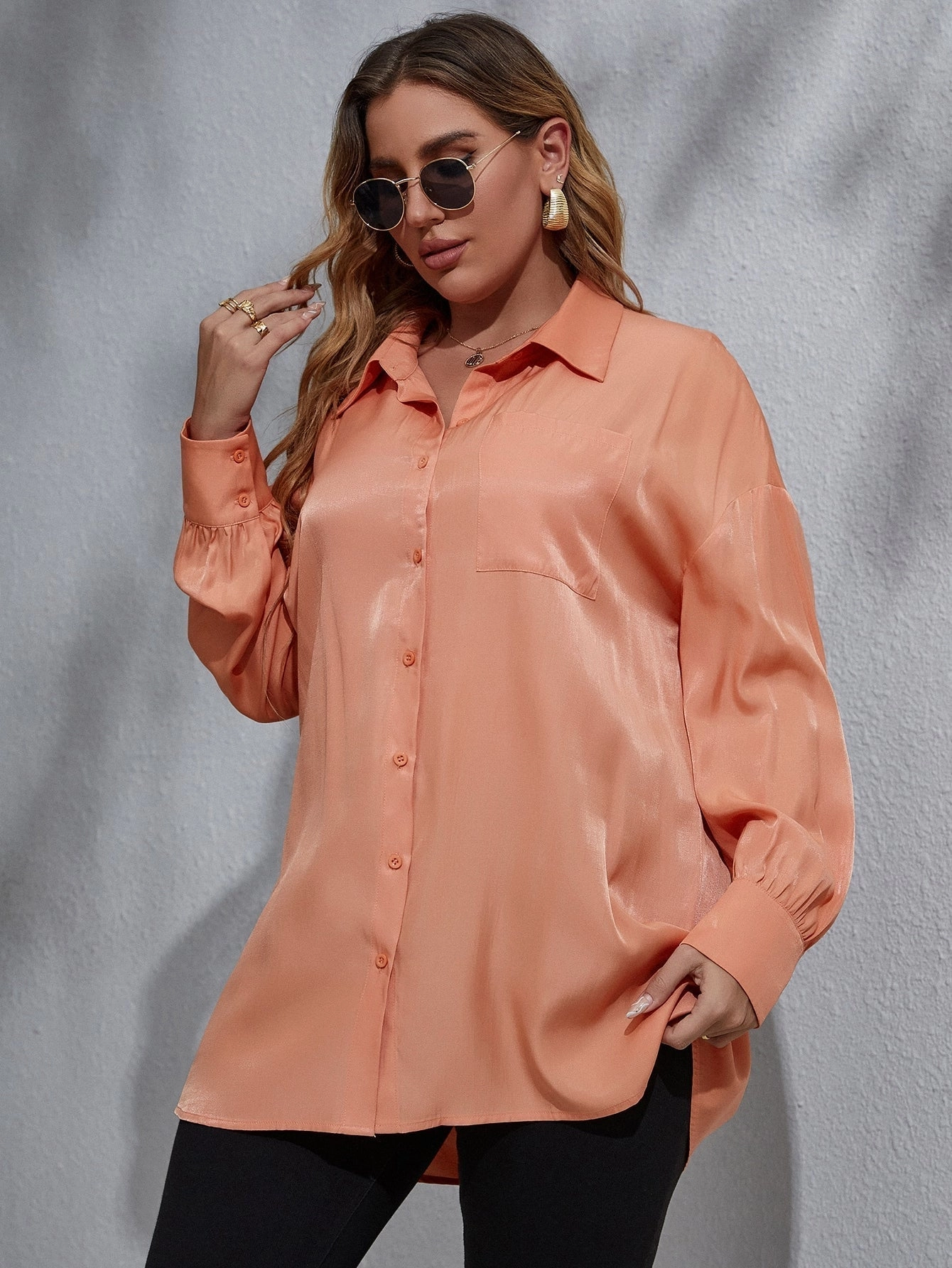 KittenAlarm - Plus Cut Out Back Longline Blouse