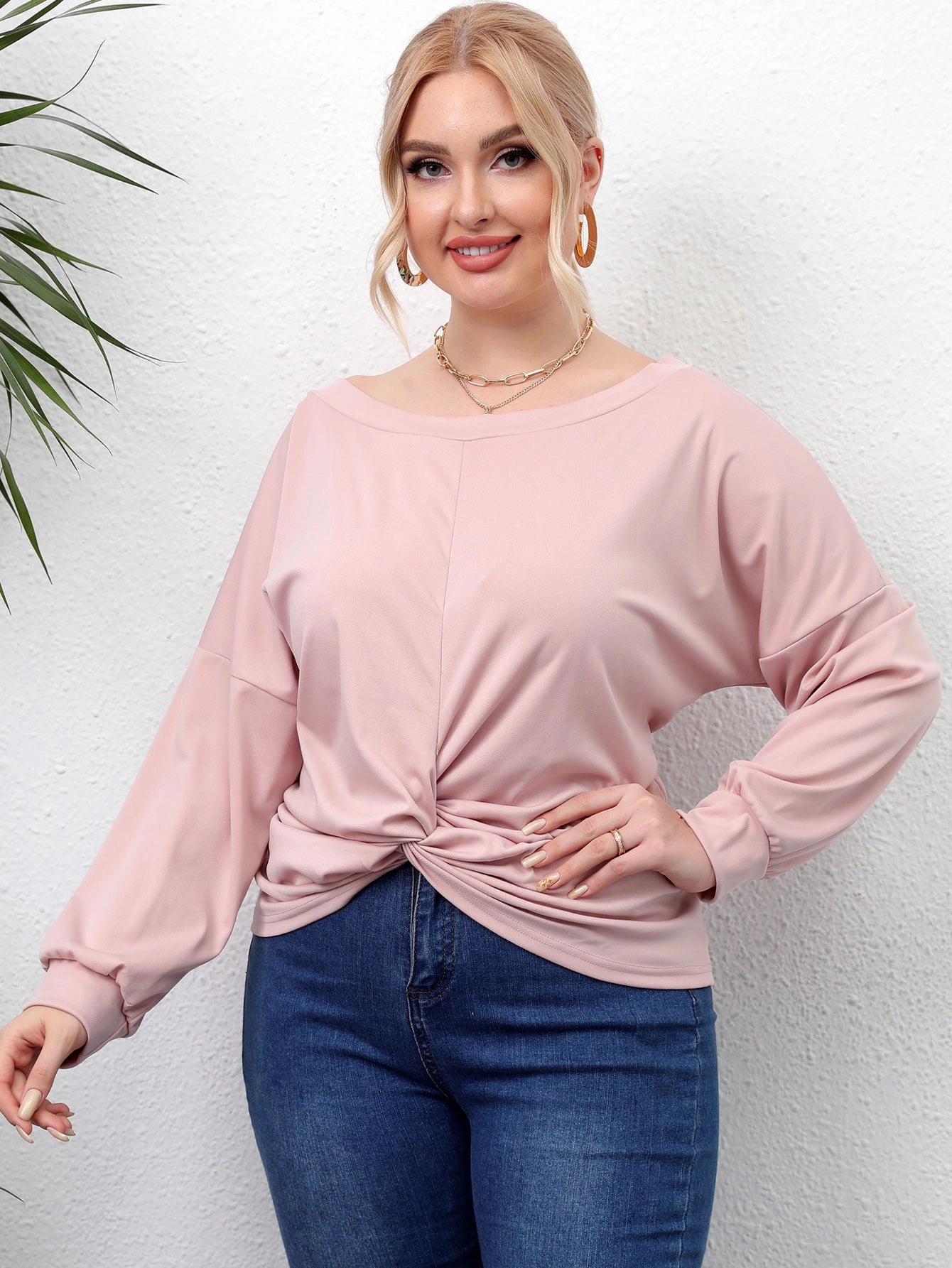 KittenAlarm - Plus Drop Shoulder Twist Tee