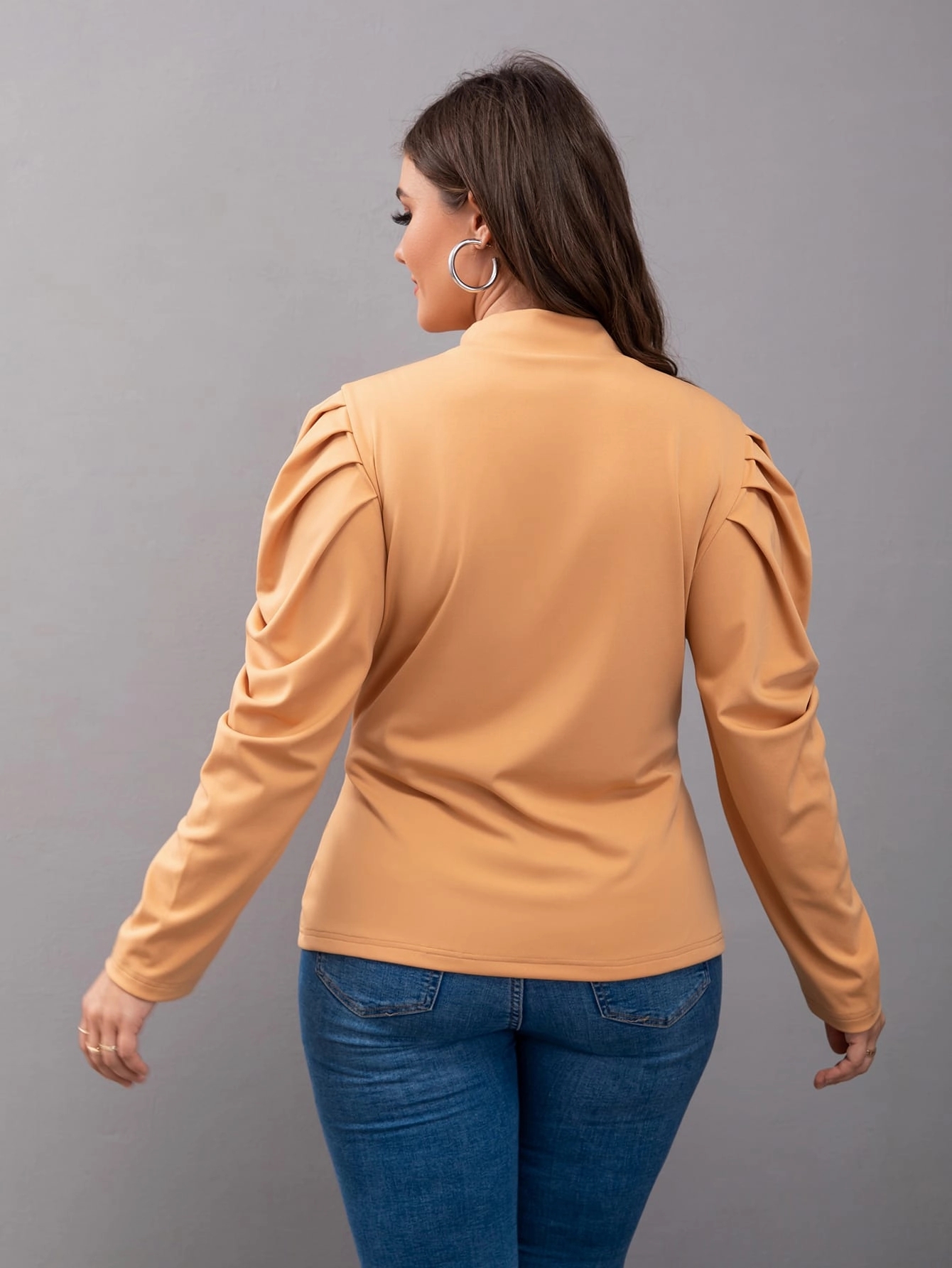 KittenAlarm - Plus Stand Collar Puff Sleeve Tee