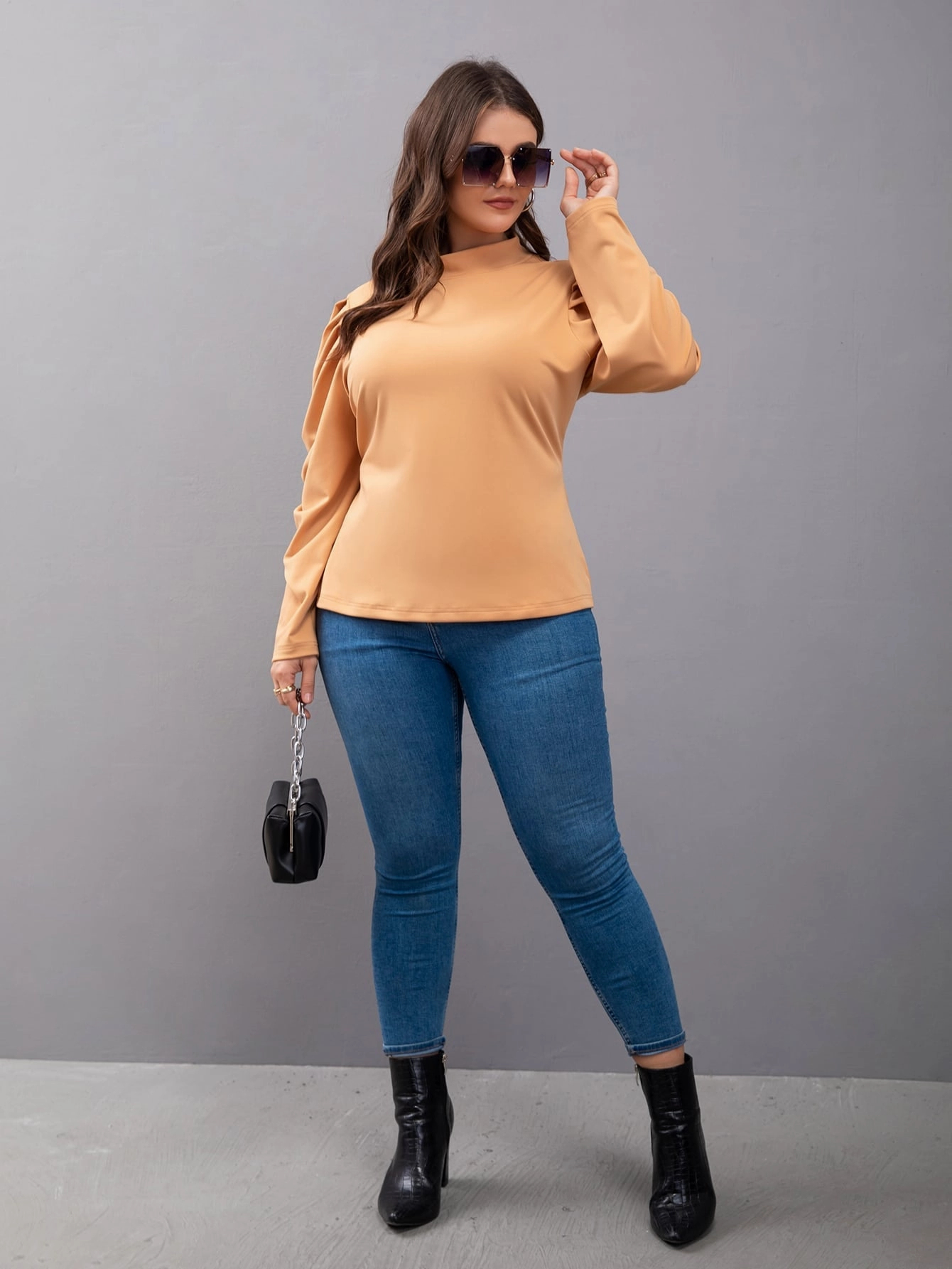 KittenAlarm - Plus Stand Collar Puff Sleeve Tee