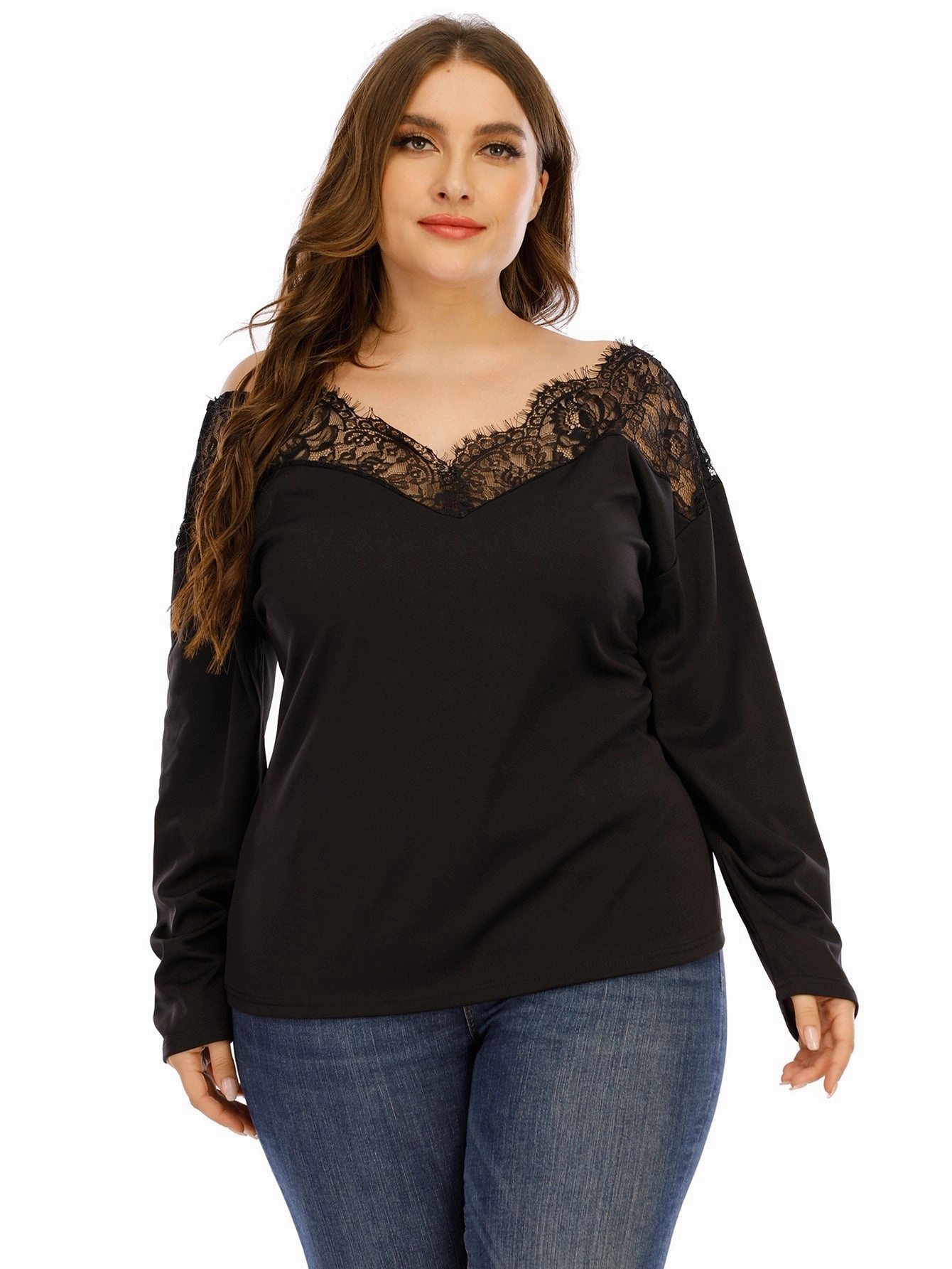 KittenAlarm - Plus Sweetheart Neck Contrast Guipure Lace Tee