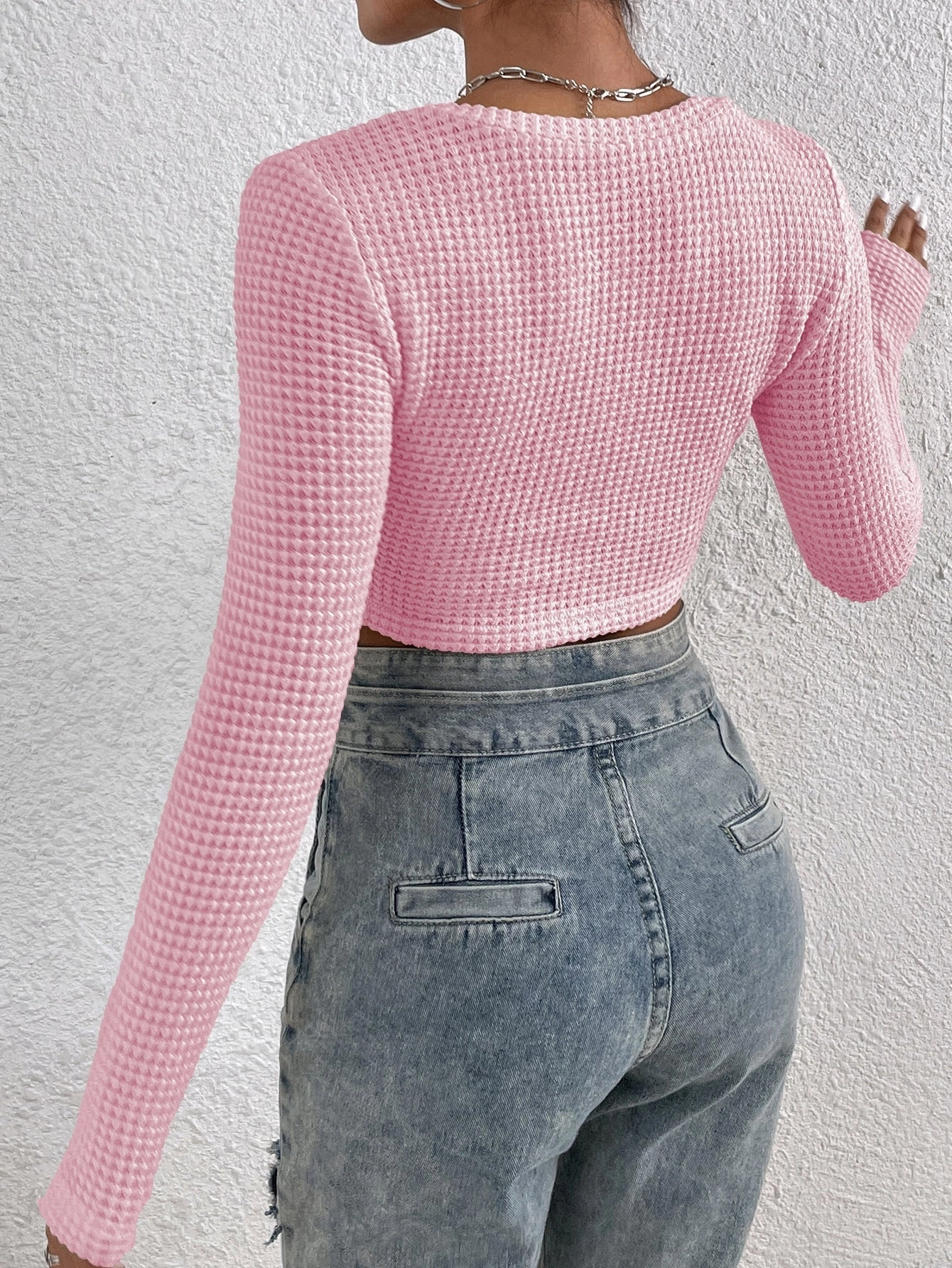 KittenAlarm - Solid V Neck Crop Tee