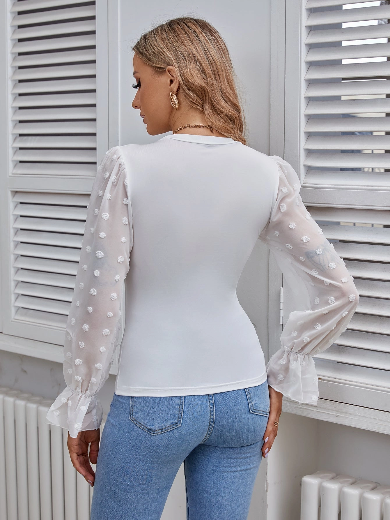 KittenAlarm - Splicing Round Collar Blouse