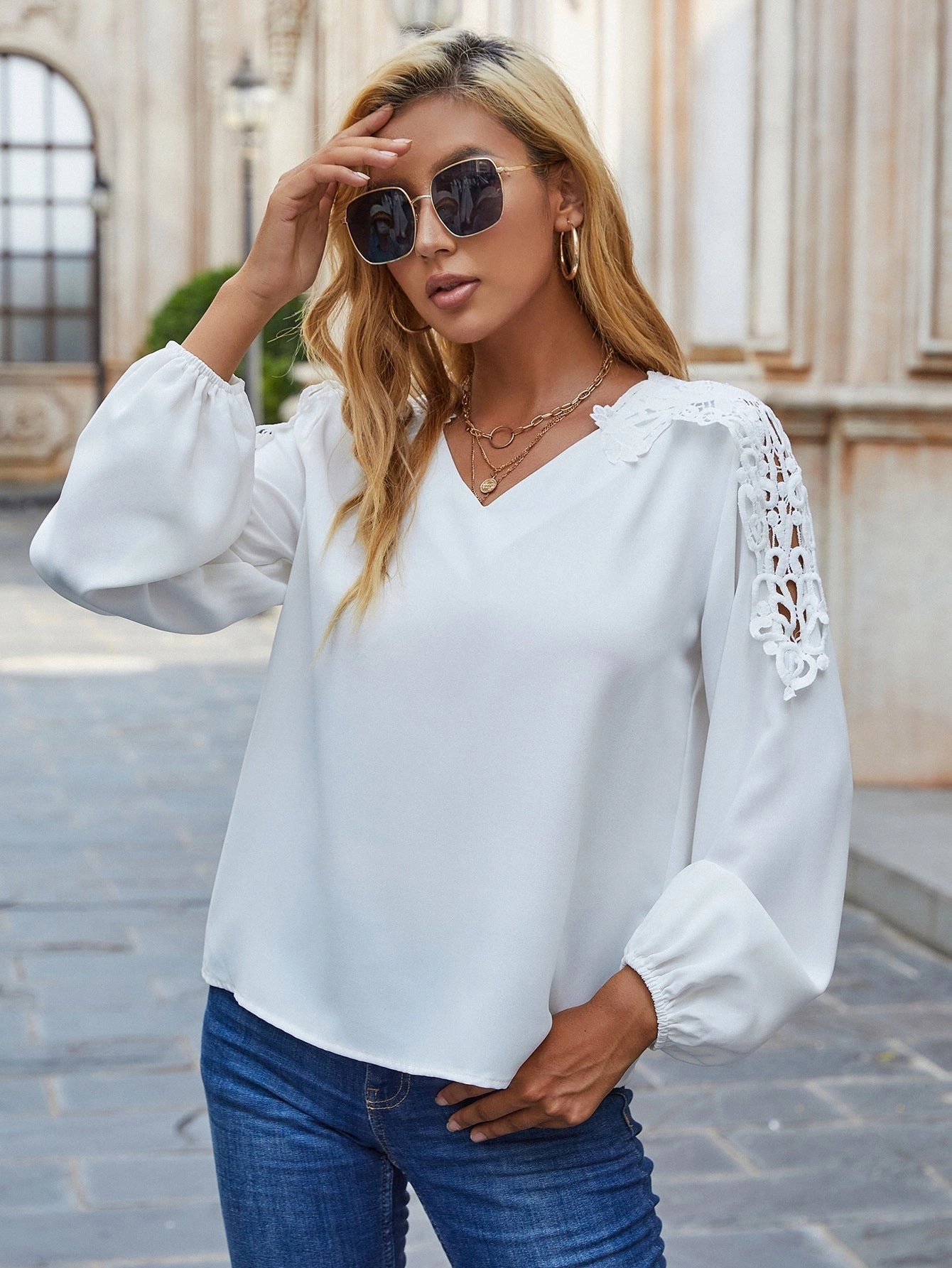 KittenAlarm - V-neck long-sleeved casual loose lace stitching top